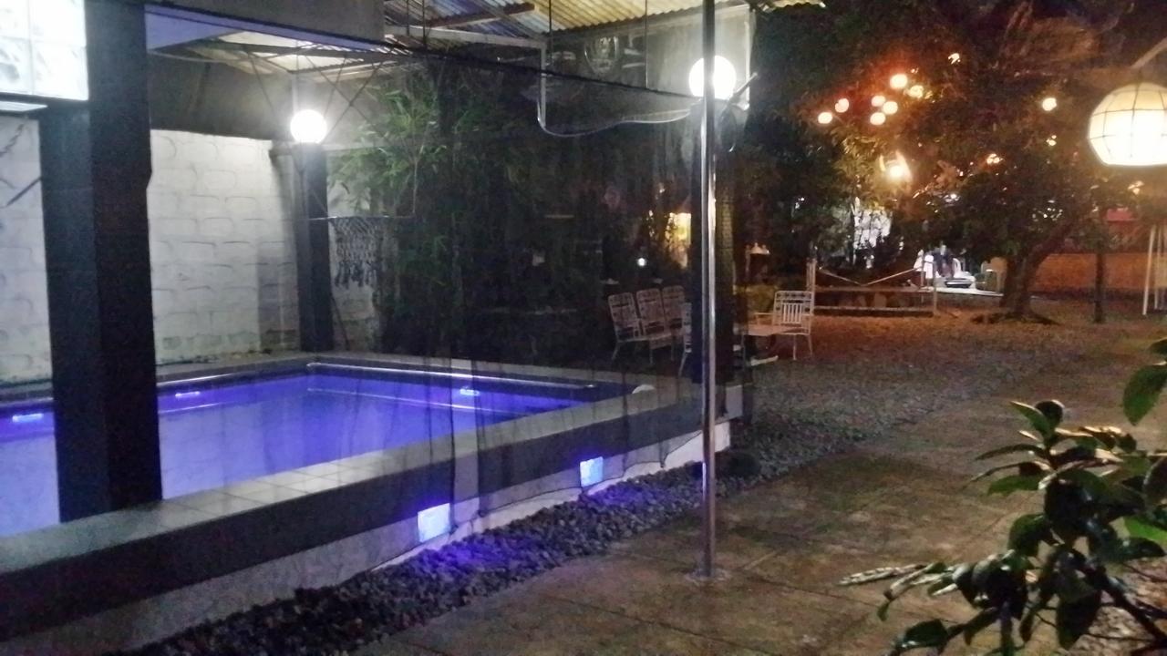 ホテル V-House サン・パブロ エクステリア 写真